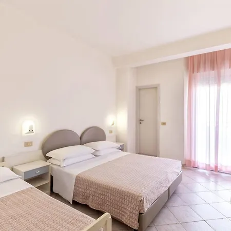 Hotel Sole Cattolica Exterior photo