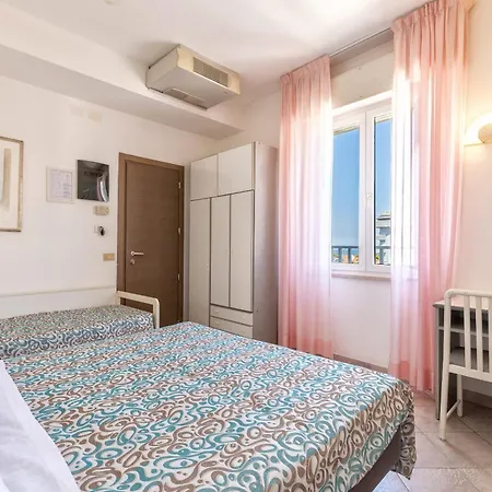Hotel Sole Cattolica Exterior photo